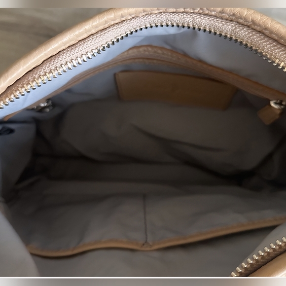 $10 ITEMS: Genuine Leather Bag - Picture 5 of 6